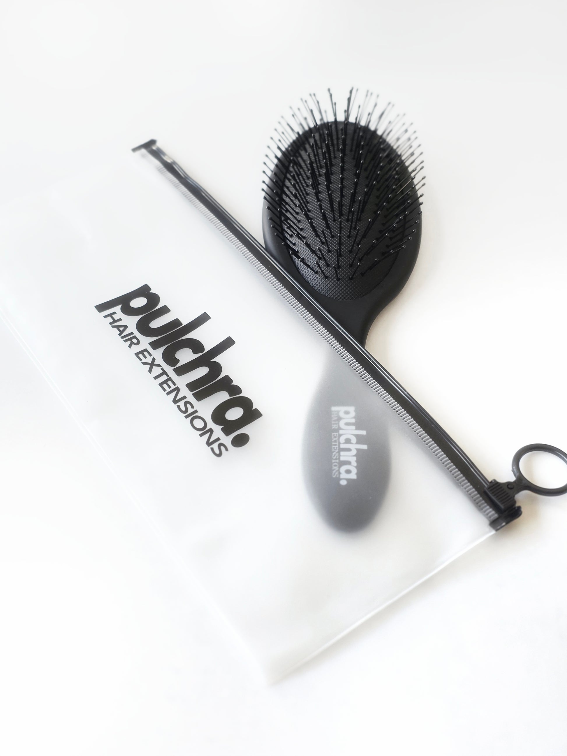 DETANGLING BRUSH